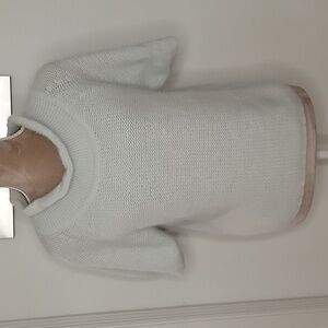 Jeselle Light Blue, Lambs Wool and Angora Sweater, Size M, EUC